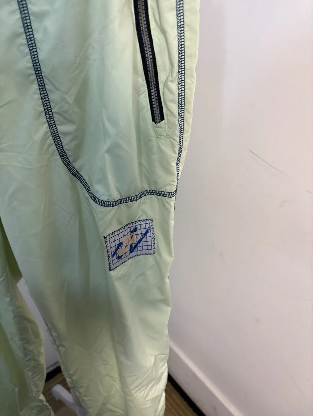 Nike Archive 1992 Reissue Woven Jogger Pants Neon Lime Green Size Small